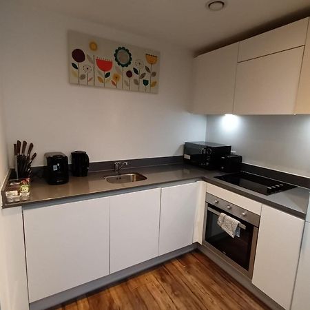 Kcs Broad Street Apartment Бирмингам Екстериор снимка