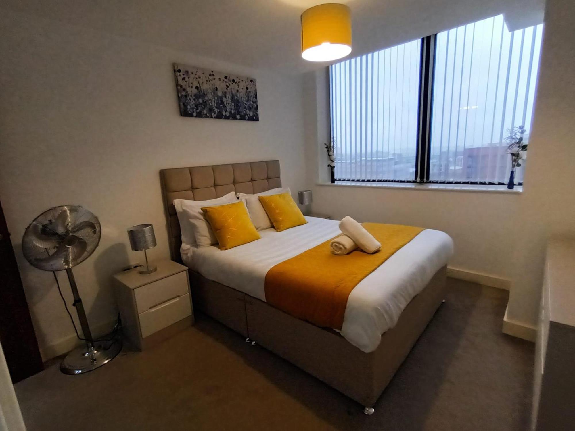 Kcs Broad Street Apartment Бирмингам Екстериор снимка