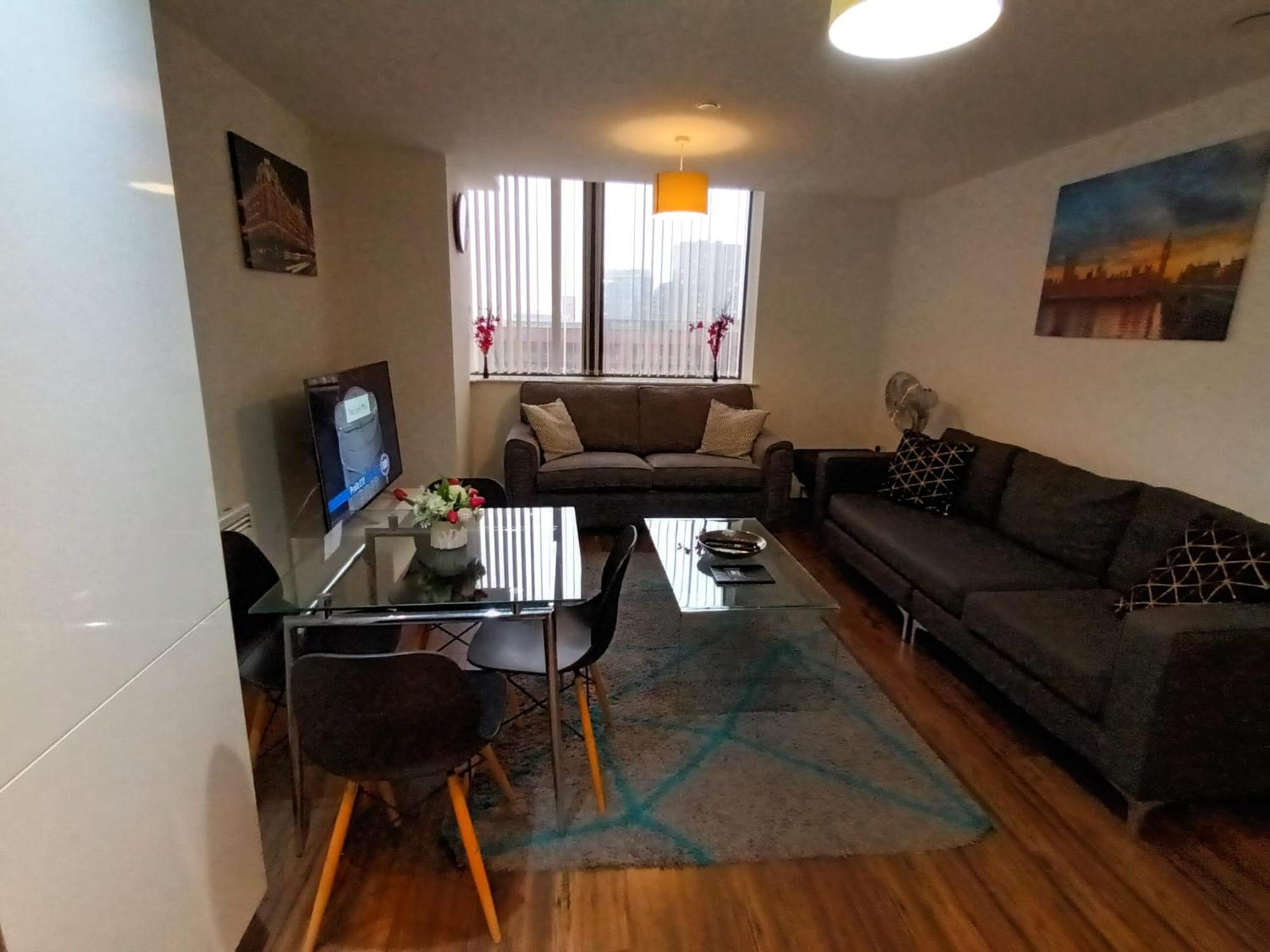 Kcs Broad Street Apartment Бирмингам Екстериор снимка
