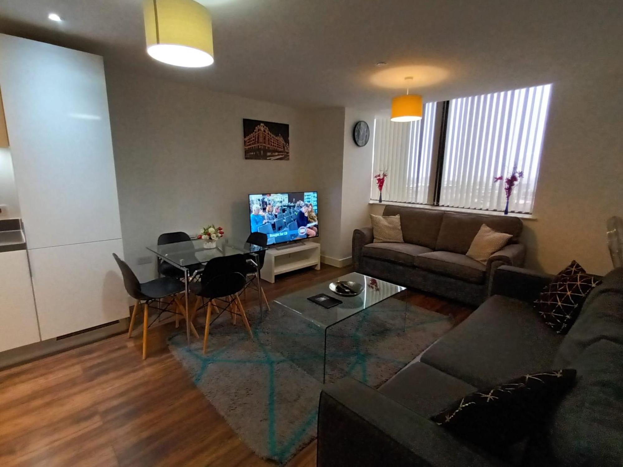 Kcs Broad Street Apartment Бирмингам Екстериор снимка